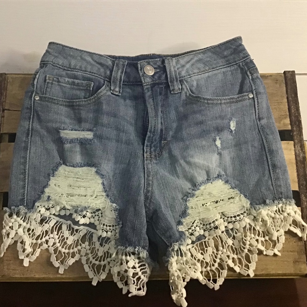 No Boundaries Denim Blue Jean Lacy Cut Off Summer Shorts